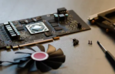 RTX4070Ti上的紧凑型DIY展示了Nvidia如何制作不会占用所有主板插槽的显卡