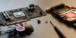 RTX4070Ti上的紧凑型DIY展示了Nvidia如何制作不会占用所有主板插槽的显卡
