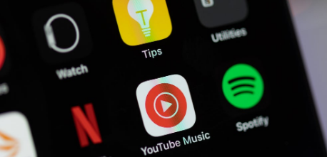 YouTubeMusic继续致力于成为播客的首选目的地并进行了一些改进